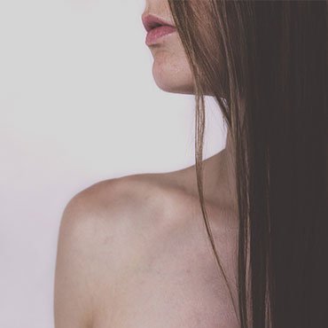 Łysienie u kobiet – nie zagrażający życiu problem, który odbija się na psychice